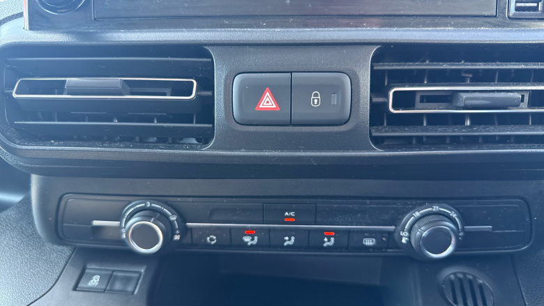 Vauxhall Combo Life 1.2 Turbo Energy 5dr [7 seat] Petrol Estate